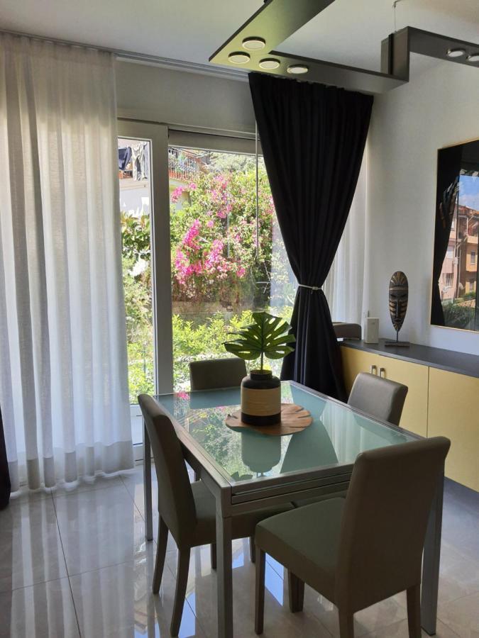 Minerva Luxury Town Center , Pool And Parking Apartamento Taormina Exterior foto