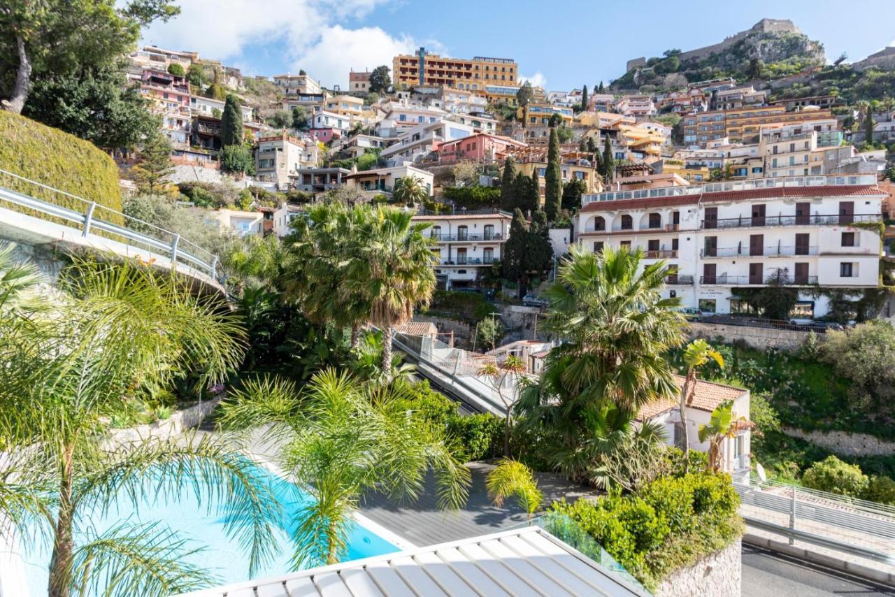 Minerva Luxury Town Center , Pool And Parking Apartamento Taormina Exterior foto